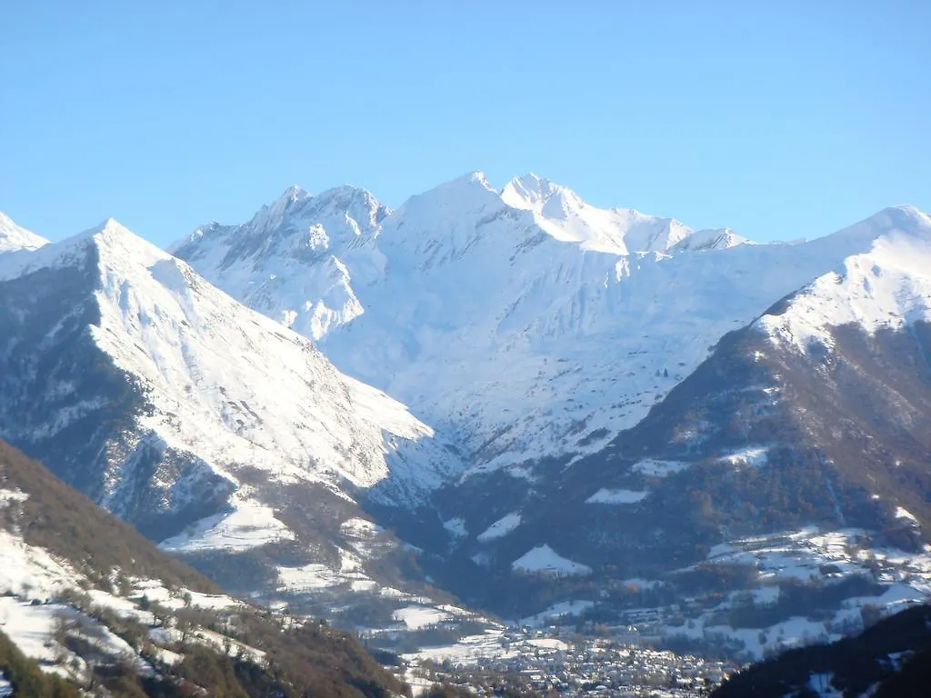 Logis Hotel Beau Site Argelès-Gazost 3*,