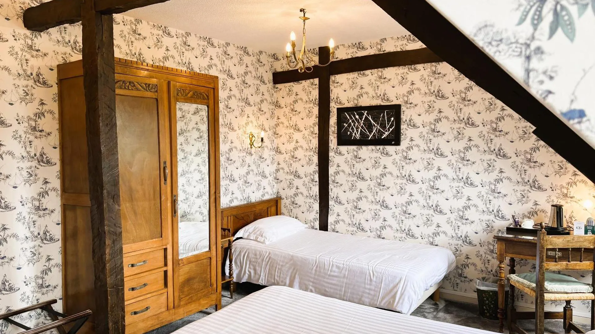 Logis Hotel Beau Site Argelès-Gazost 3*,