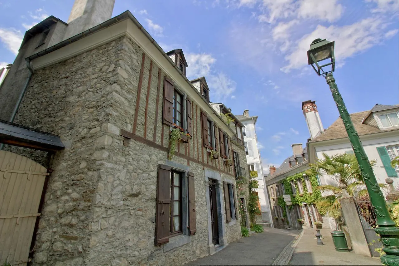 Logis Hotel Beau Site Argelès-Gazost Francia